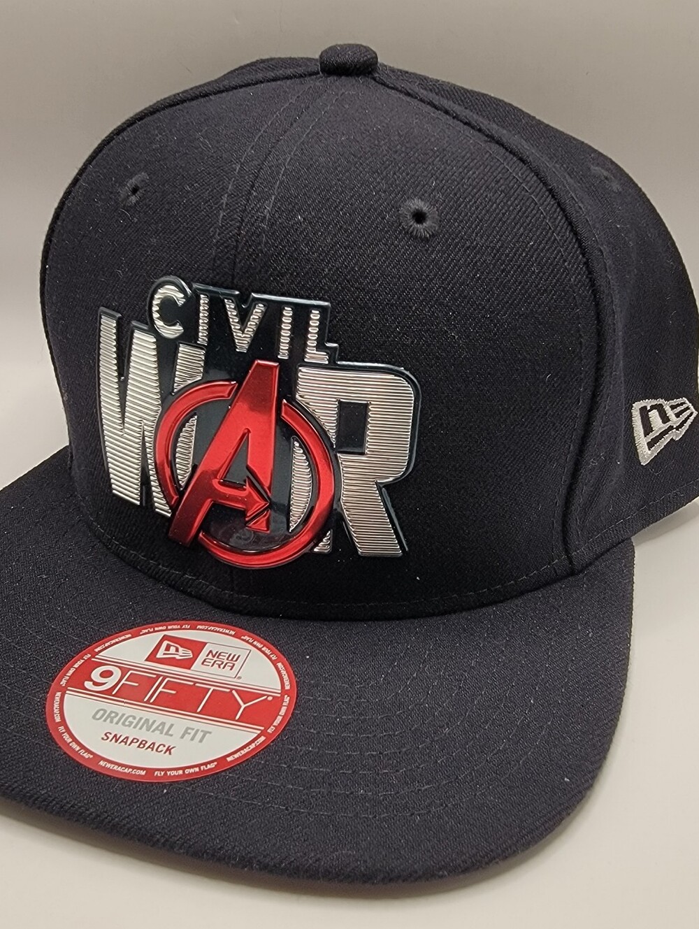 New Era Black & Red Avengers 'Civil War' Snapback Hat